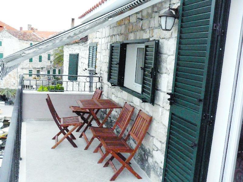 Direct At Sea Apartman Postira Szoba fotó