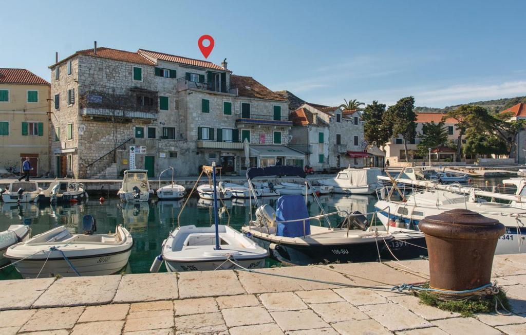 Direct At Sea Apartman Postira Kültér fotó
